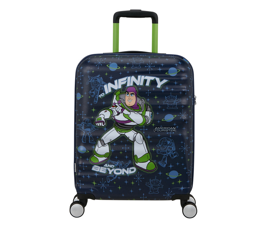 Dunkelblauer Koffer mit grünem Griff, bedruckt mit Buzz Lightyear, der Aufschrift "TO INFINITY AND BEYOND" und Weltraummotiven.