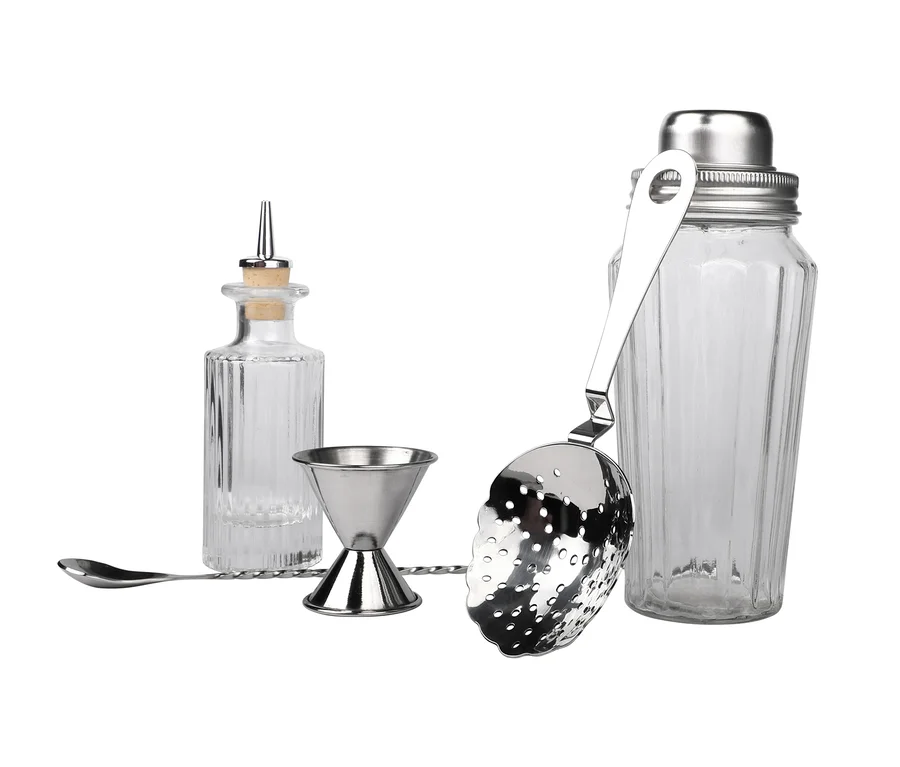 Ronin-Cocktail-Set "Bar Collection Retro" auf weißem Hintergrund.