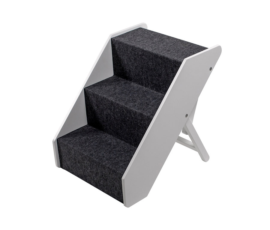 Eine »Deluxe« Tiertreppe mit drei Stufen.