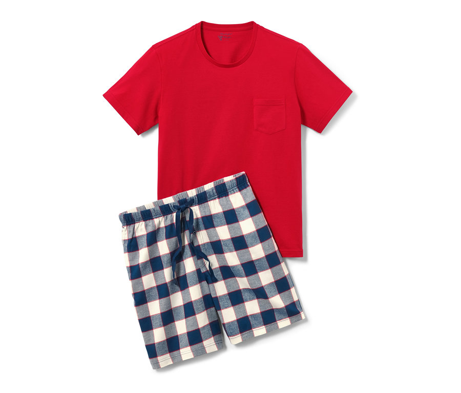 Ein roter Shorty-Pyjama mit Flanellhose.