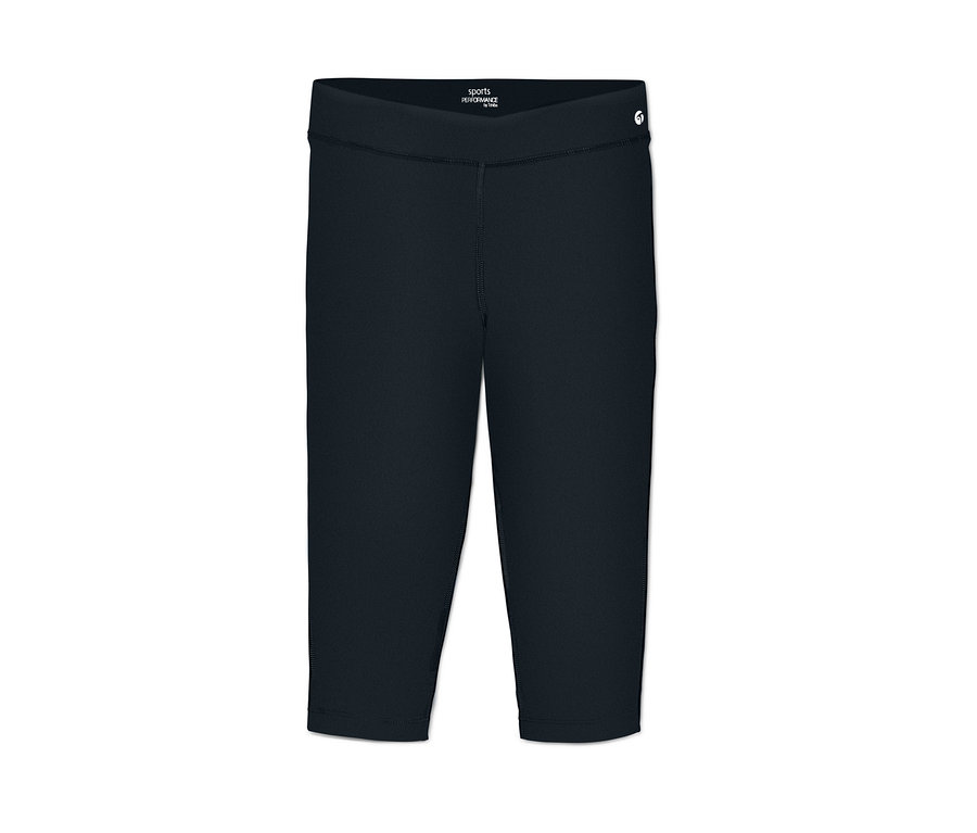 Eine schwarze 3/4-Sporttight mit recyceltem Material auf einem weißen Hintergrund.