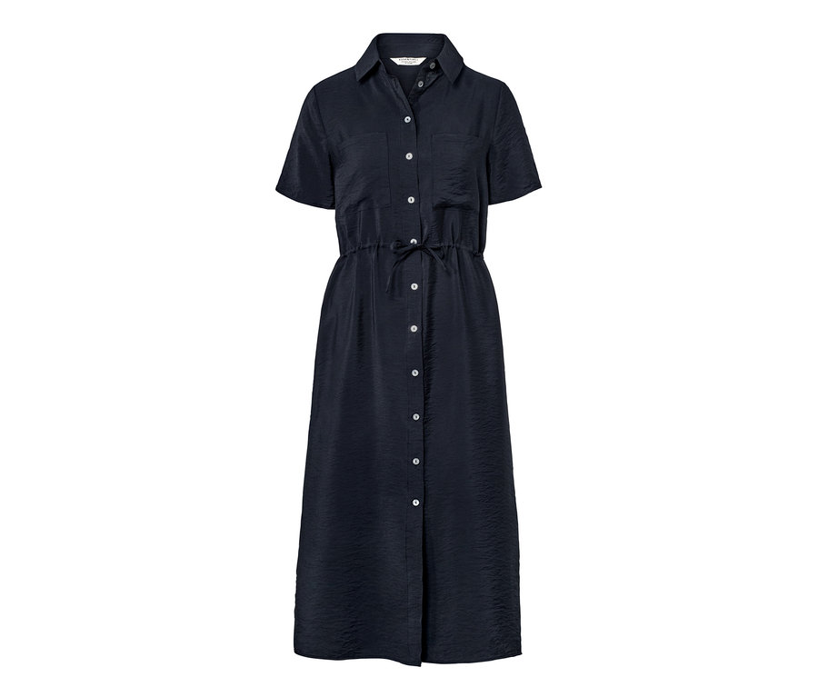 Ein blaues Hemdblusenkleid mit Knöpfen und kurzen Ärmeln.