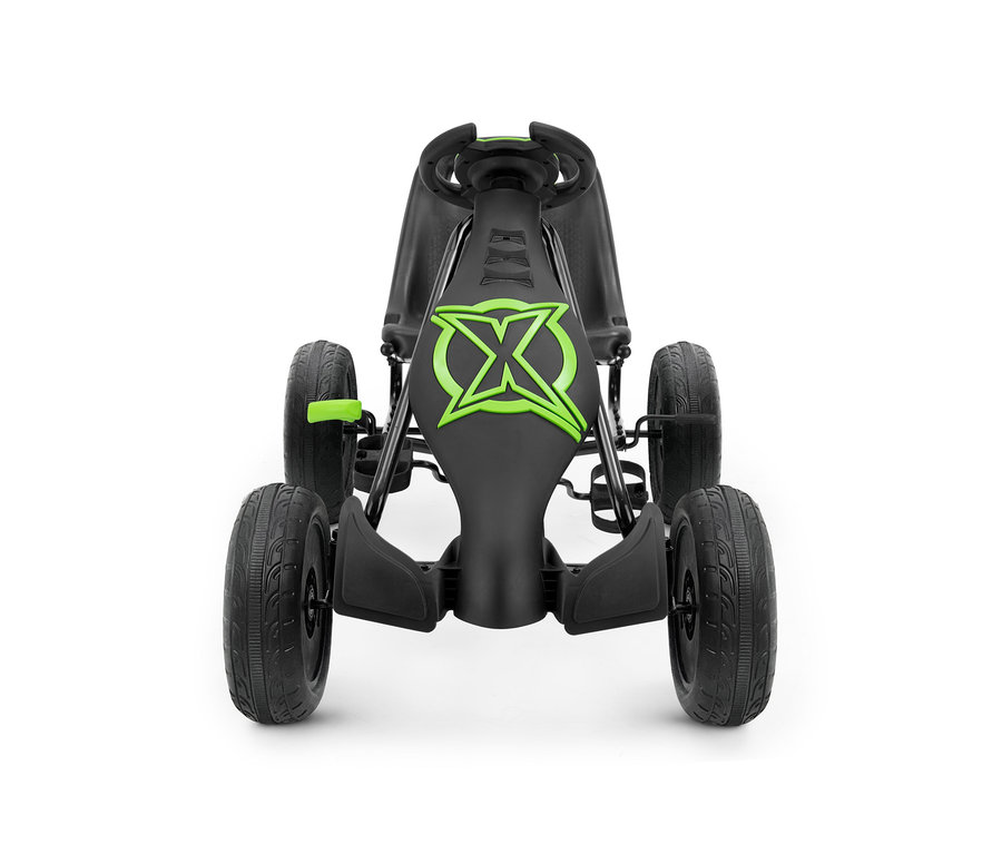 Nahaufnahme eines schwarzen Xootz Gokart Viper mit grünem Logo auf einem weißen Hintergrund.