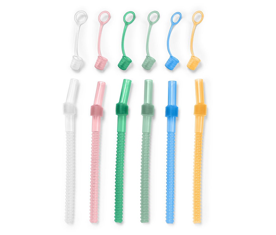 Kinderbecher-Set mit bunten Strohhalmen und Deckeln.