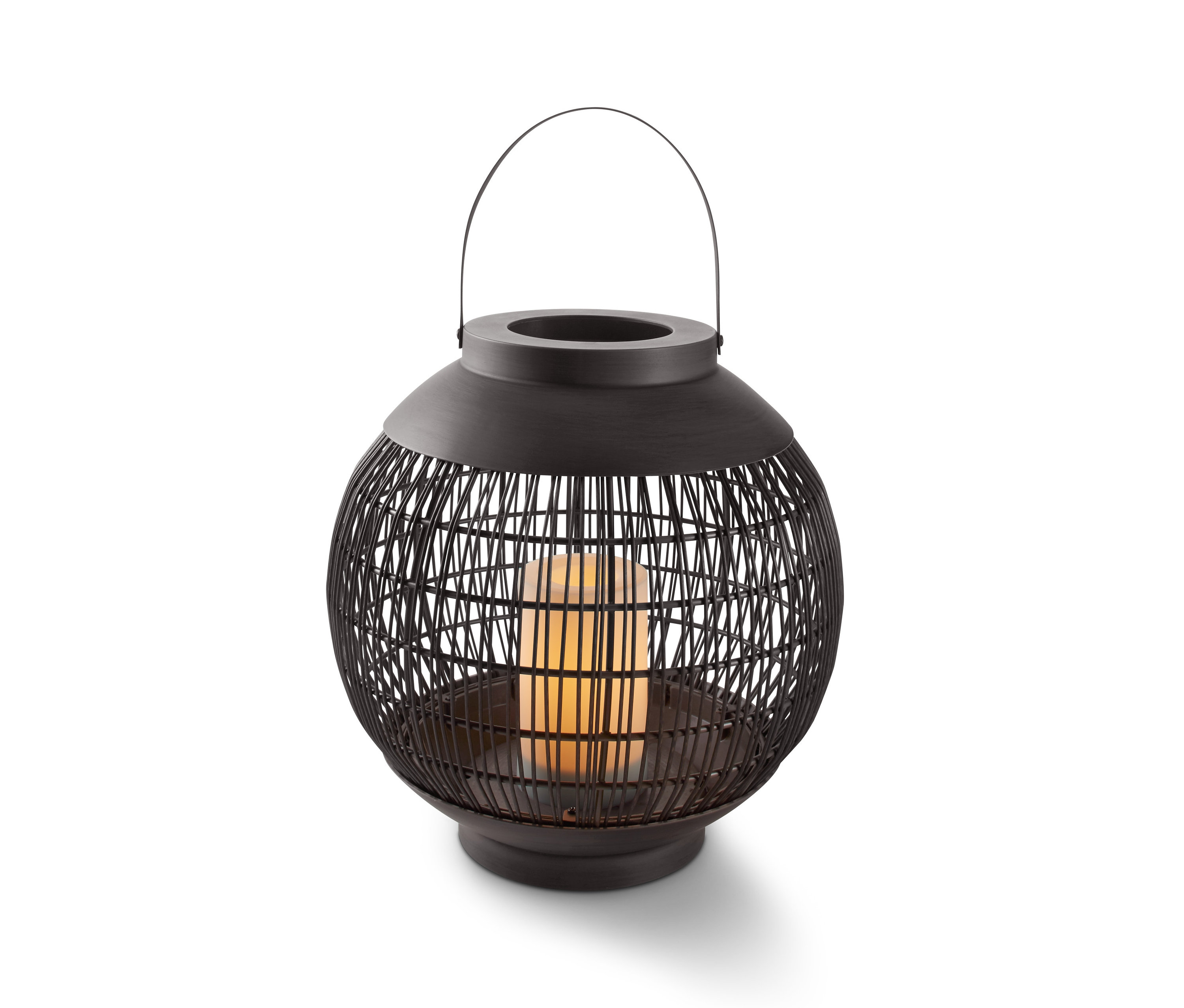 Eine runde LED-Outdoor-Laterne mit schwarzem Metallrahmen und einem Griff.