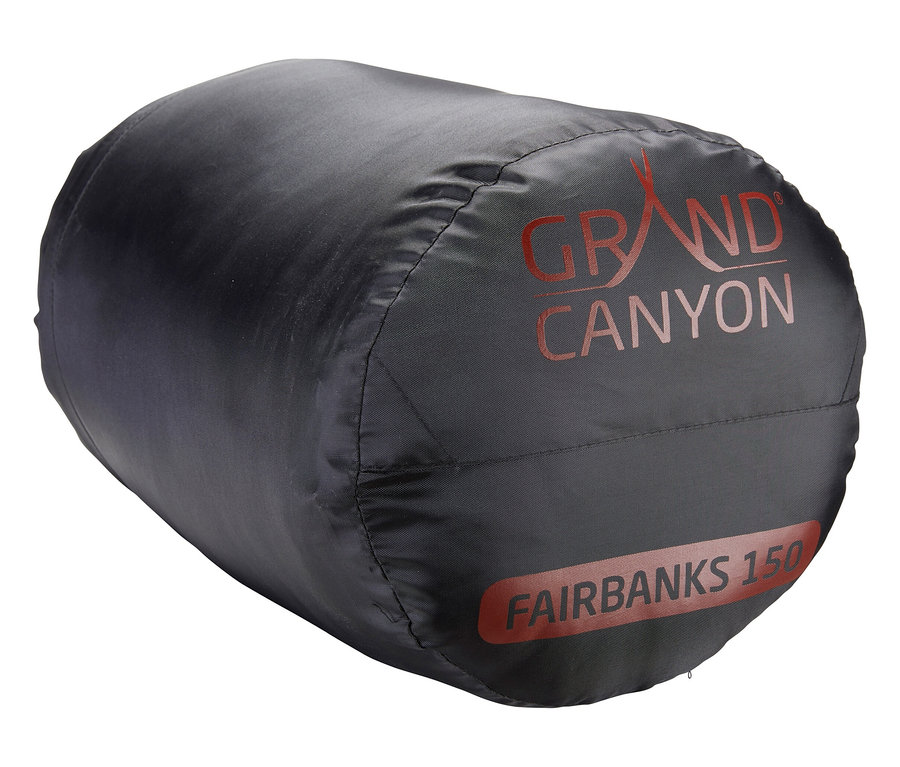 Eingerollter, schwarzer Grand Canyon Kinder-Schlafsack »Fairbanks« mit roter Beschriftung.