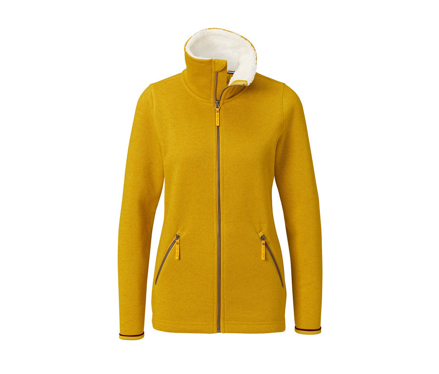 Gelbe Strickfleecejacke mit weißem Fellfutter.