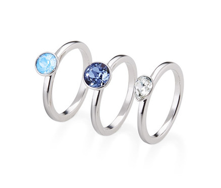 Ring-Set, verziert mit Swarovski® Kristallen.