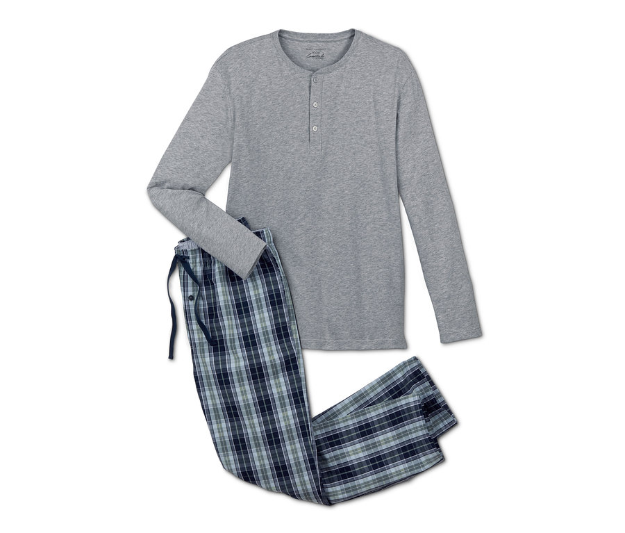 Grauer Pyjama mit langen Ärmeln und karierte Hose.
