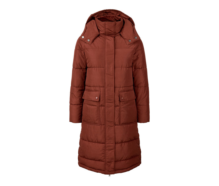 Ein Kapuzen-Steppmantel.