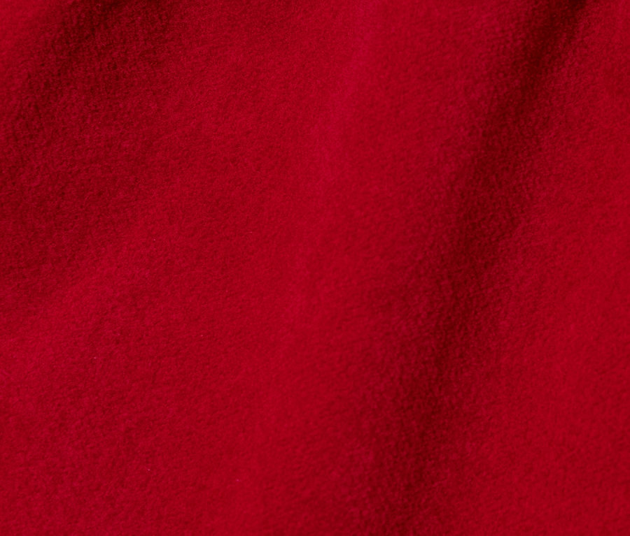 Detailaufnahme von Kleinkinder-Samtshorts.