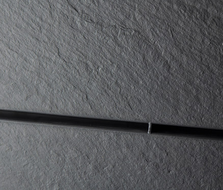 Detailaufnahme eines grauen Garantia ERGO Hochbeets Turbo L 75.