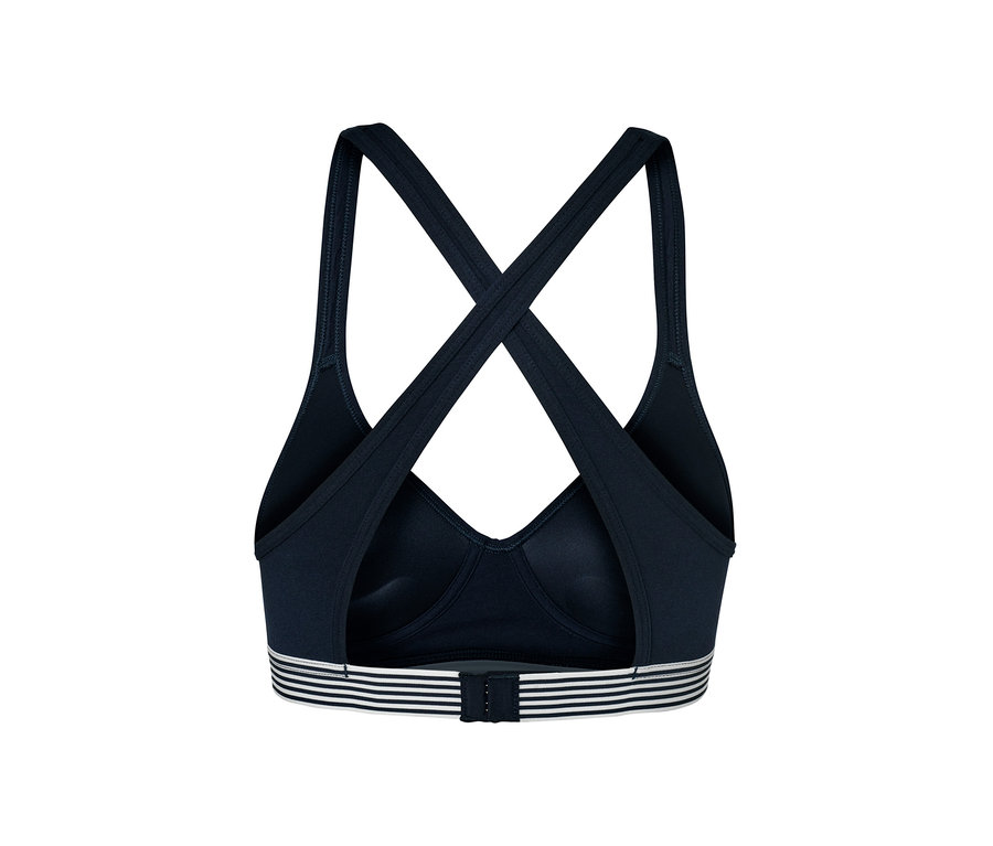 Detailaufnahme der Rückseite eines marineblauen Schalen-BHs mit Racerback.