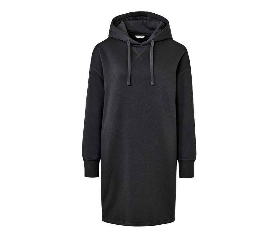 Ein schwarzes Sweatkleid mit Kapuze.