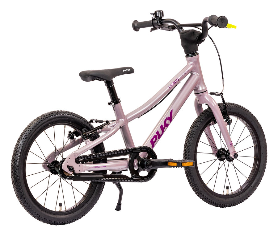 Das PUKY Fahrrad LS-PRO 16 in Pearl Pink steht im Studio.