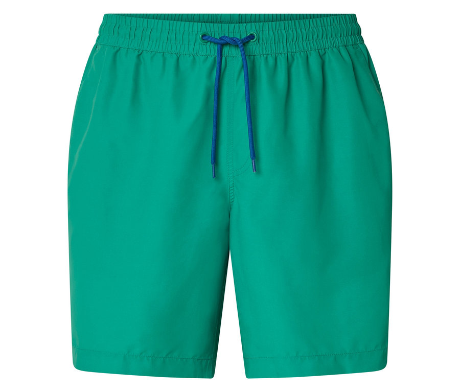 Grüne Shorts mit blauen Kordeln.
