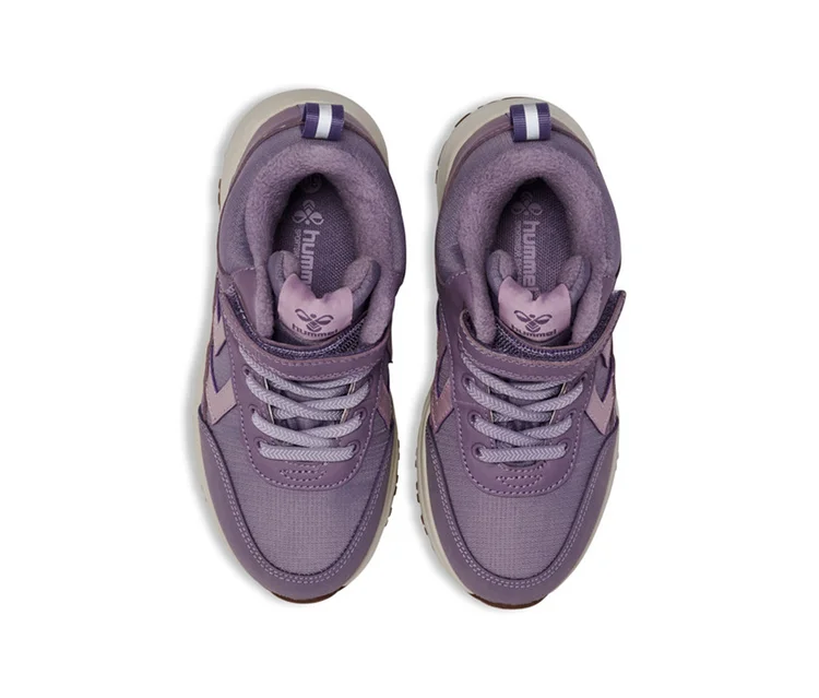 hummel® Turnschuhe »Root Tex Jr« in Lila, mit weißen Schnürsenkeln und Sohlen, von oben gesehen.