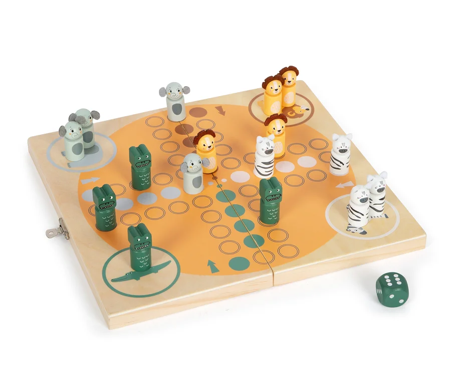 Spielbrett des small foot Ludo »Safari« Spiels mit Tierfiguren und Würfel.
