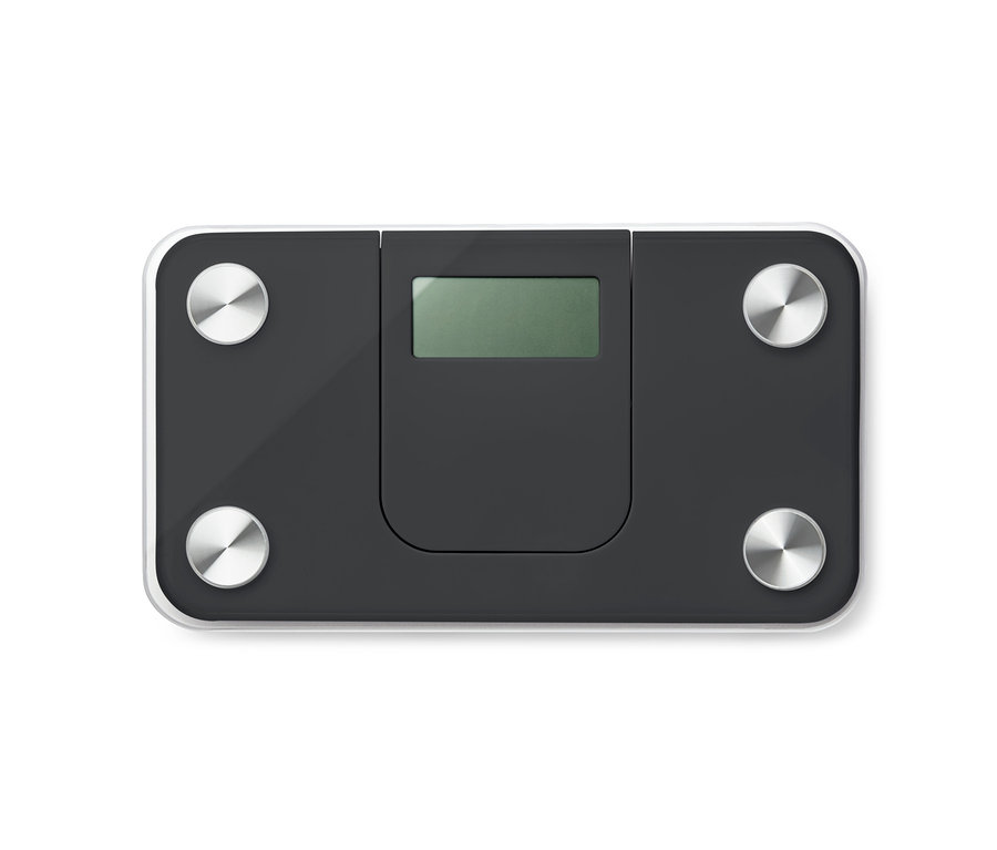 Eine ultrakompakte Badwaage in Schwarz mit Display.