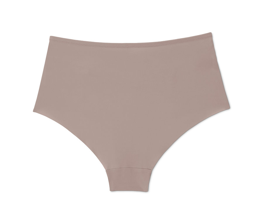 Eine hautfarbene Highwaist-Panty auf weißem Hintergrund.
