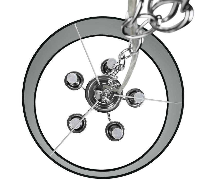 Ansicht von unten eines Kronleuchters, 5-flammig mit Textilschirm.