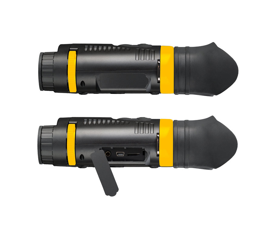 Zwei schwarze digitale Nachtsichtgeräte, davon eines mit geöffneter Abdeckung für Anschlüsse. Eines der Geräte ist das NATIONAL GEOGRAPHIC binokulare digitale Nachtsichtgerät 3,5x mit Aufnahmefunktion.