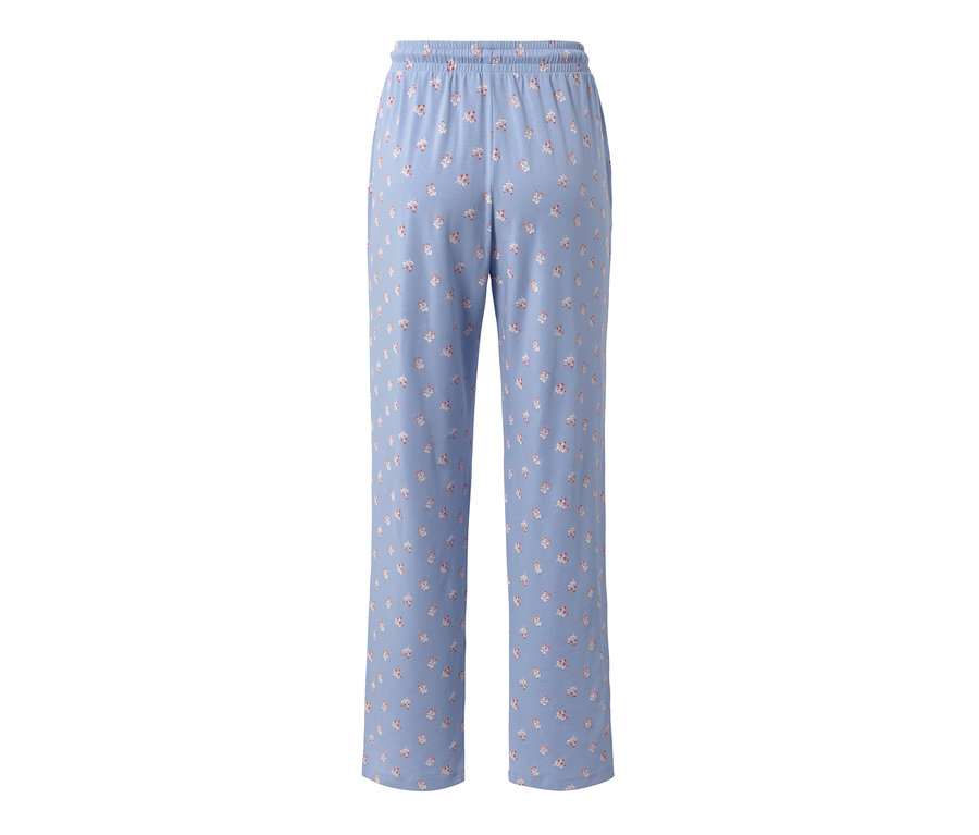 Blaue Pyjamahose mit Blumenmuster.