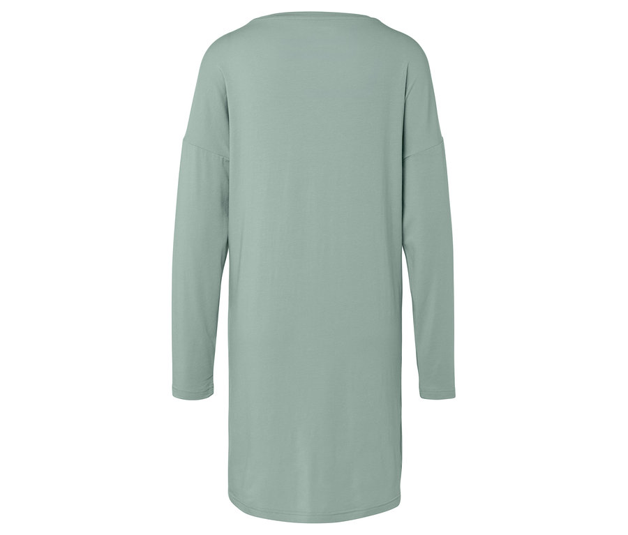 Rückansicht eines hellgrünen Langarmshirts auf weißem Hintergrund.