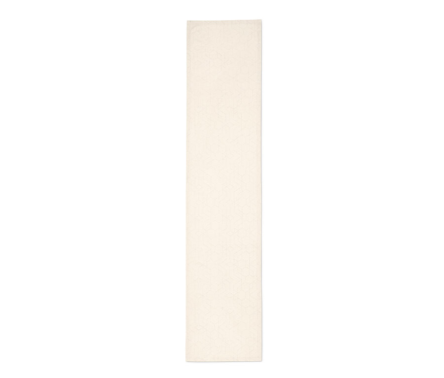 Ein Tischläufer mit geometrischem Muster.