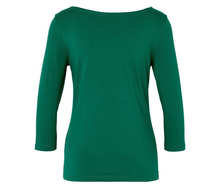 Grünes Oberteil mit Dreiviertelärmeln und U-Boot-Ausschnitt.