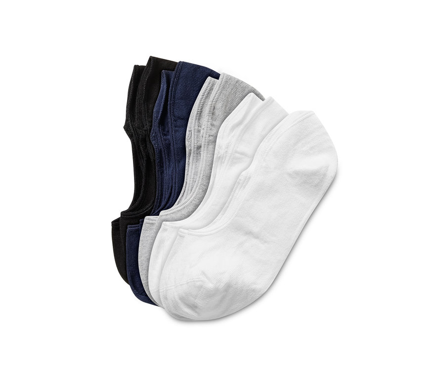 Fünf Paar Sneaker-Füßlinge in Schwarz, Dunkelblau, Grau und Weiß.