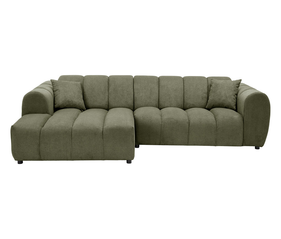 Olivgrünes Ecksofa mit zwei Kissen.