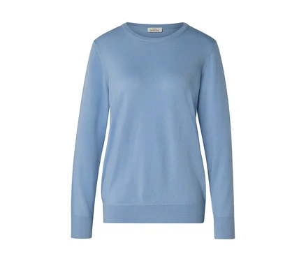 Hellblauer Langarmpullover mit Rundhalsausschnitt, gerippten Bündchen und Saum.