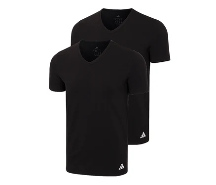Zwei schwarze adidas Active Flex T-Shirts mit V-Ausschnitt, eines leicht vor dem anderen, mit adidas Logo unten rechts.