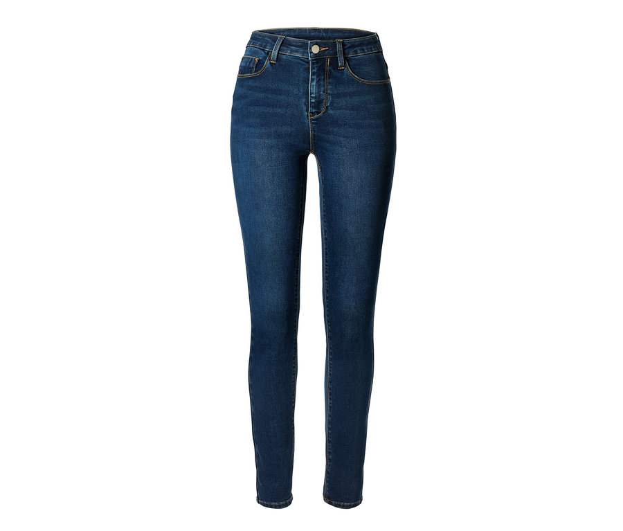 Blaue Skinny-Jeans.