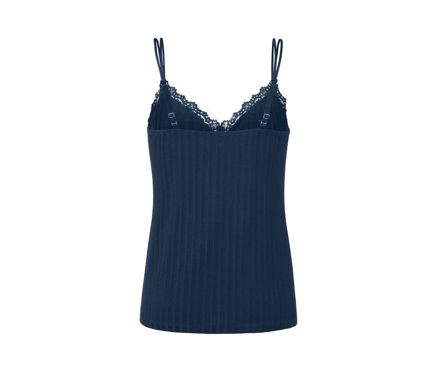 Dunkelblauer Pyjama mit Spitze.