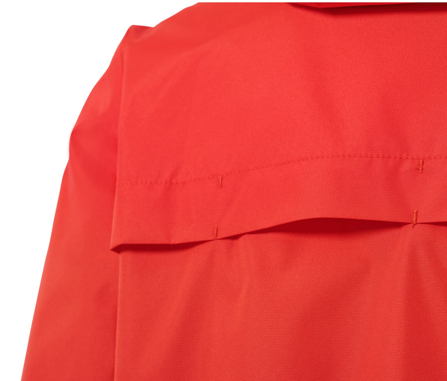 Detailansicht einer orangefarbenen Unisex-Regenjacke.