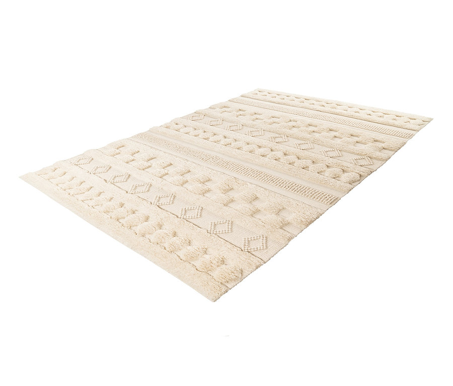 Ein cremefarbener Kayoom Wollteppich »Bohist 125« mit geometrischen Mustern.