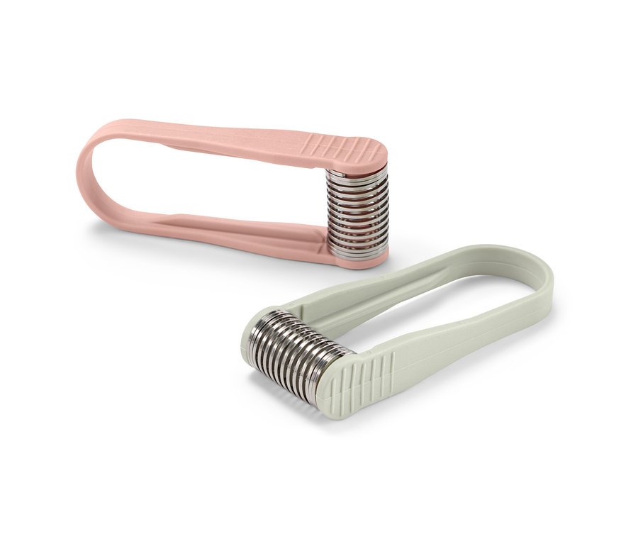 Zwei Mini-Gesichtshaarentferner: einer ist rosa, der andere hellgrün.