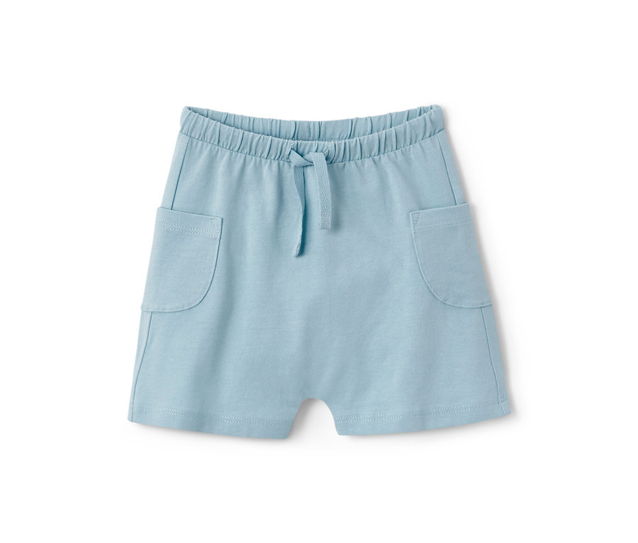 Hellblaue Baby-Jerseyshorts aus Bio-Baumwolle mit Taschen und Kordelzug.