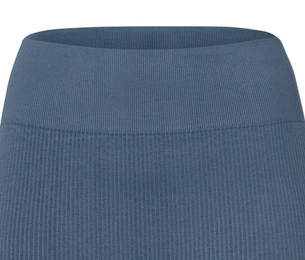 Detailaufnahme einer blauen Seamless-Tight.