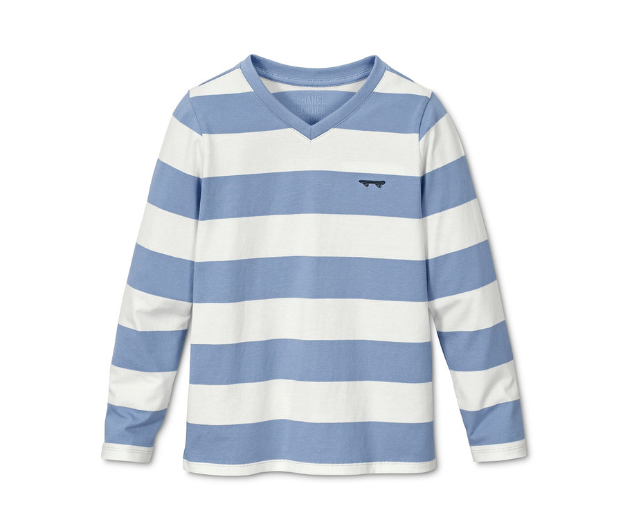Ein Langarmshirt mit blau-weissen Streifen liegt.