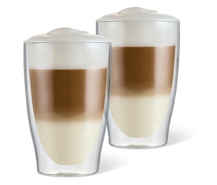 Zwei doppelwandige Latte Macchiato Gläser.