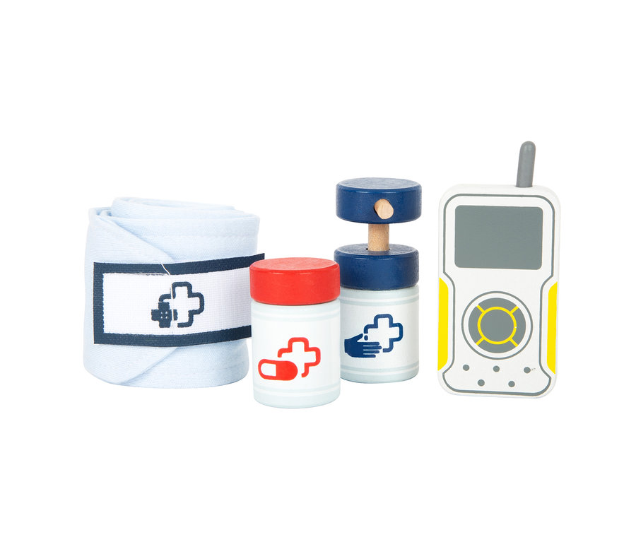 Ein small foot Notarzt-Rucksack Set mit einer Bandage, zwei Medikamentenfläschchen und einem medizinischen Gerät.