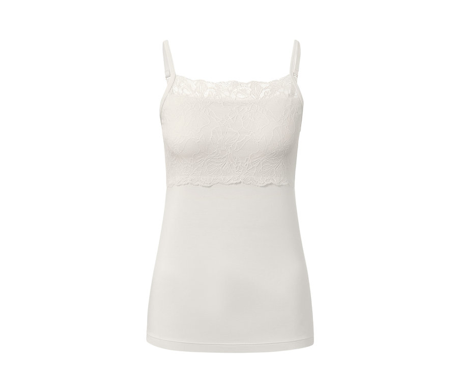 Ein cremefarbenes Hemdchen mit Spitze