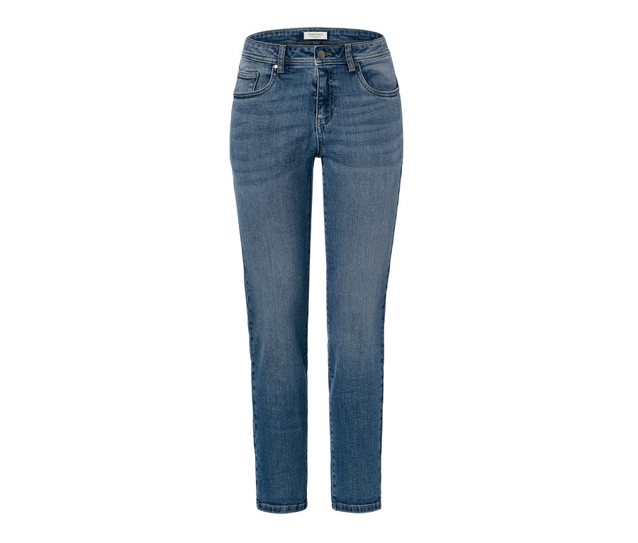 Blaue Slimfit-Jeans.