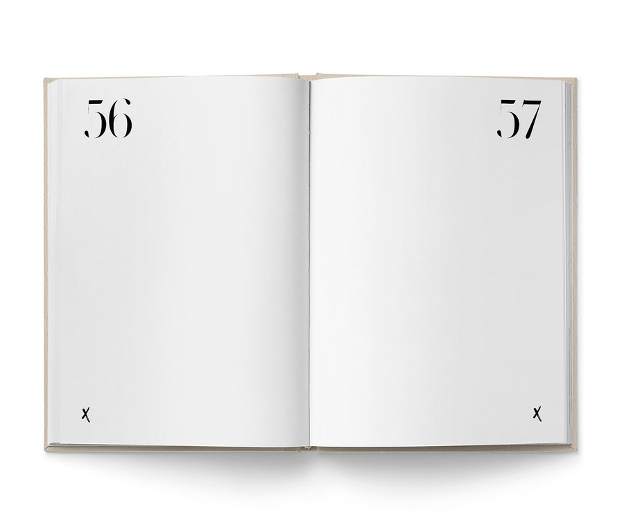 Offenes elfenbeinfarbenes Notizbuch »365«, Seiten 56 und 57.