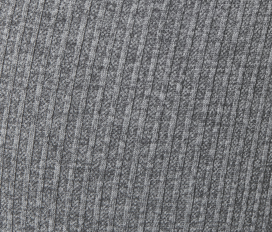 Nahaufnahme einer grauen 7/8-Seamless-Funktions-Sporttight.