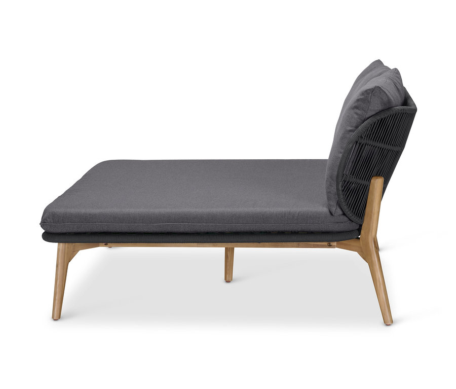 Seitenansicht eines Daybeds mit Kopfteil mit Textilgeflecht.