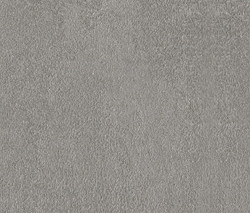 Detailaufnahme einer grauen Betonstruktur.